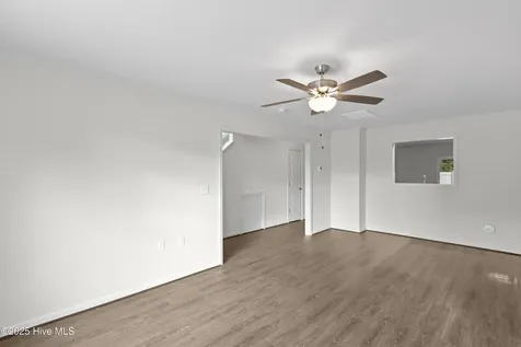 458 Sullivan Loop Road Midway Park NC 28544