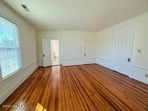 407 S King Street Windsor NC 27983