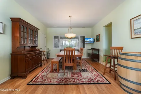 138 Shoreline Court Oriental NC 28571