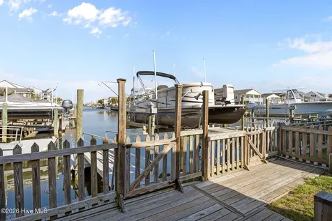 142 Greensboro Street Holden Beach NC 28462