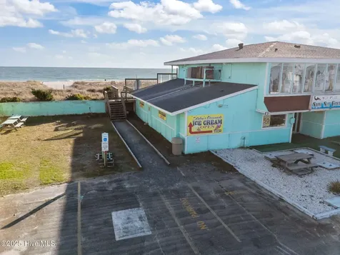 142 Greensboro Street Holden Beach NC 28462