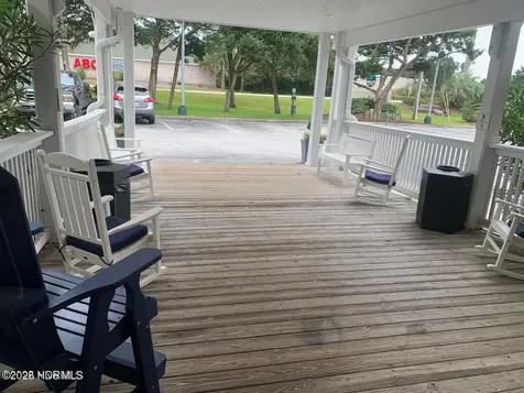 602 W Ft Macon Road Atlantic Beach NC 28512