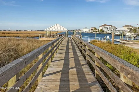 602 W Ft Macon Road Atlantic Beach NC 28512