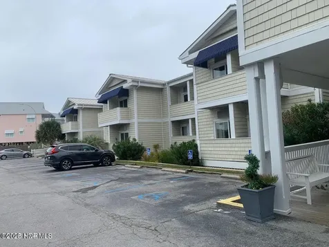 602 W Ft Macon Road Atlantic Beach NC 28512