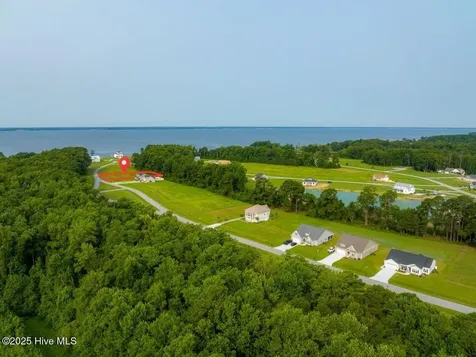 332 S Brightleaf Drive Minnesott Beach NC 28510
