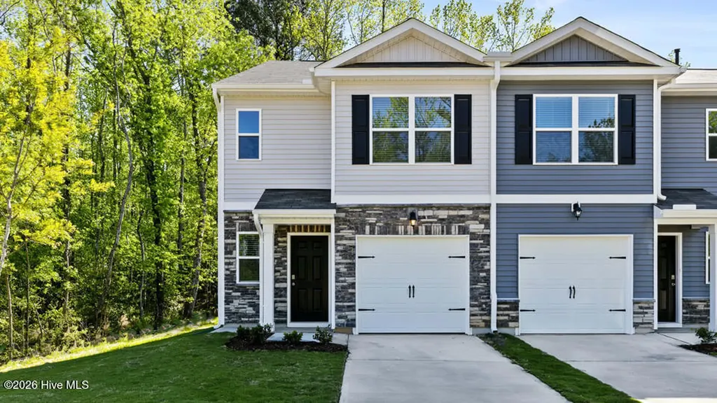 604 Wilder Bloom Path Aberdeen NC 28315