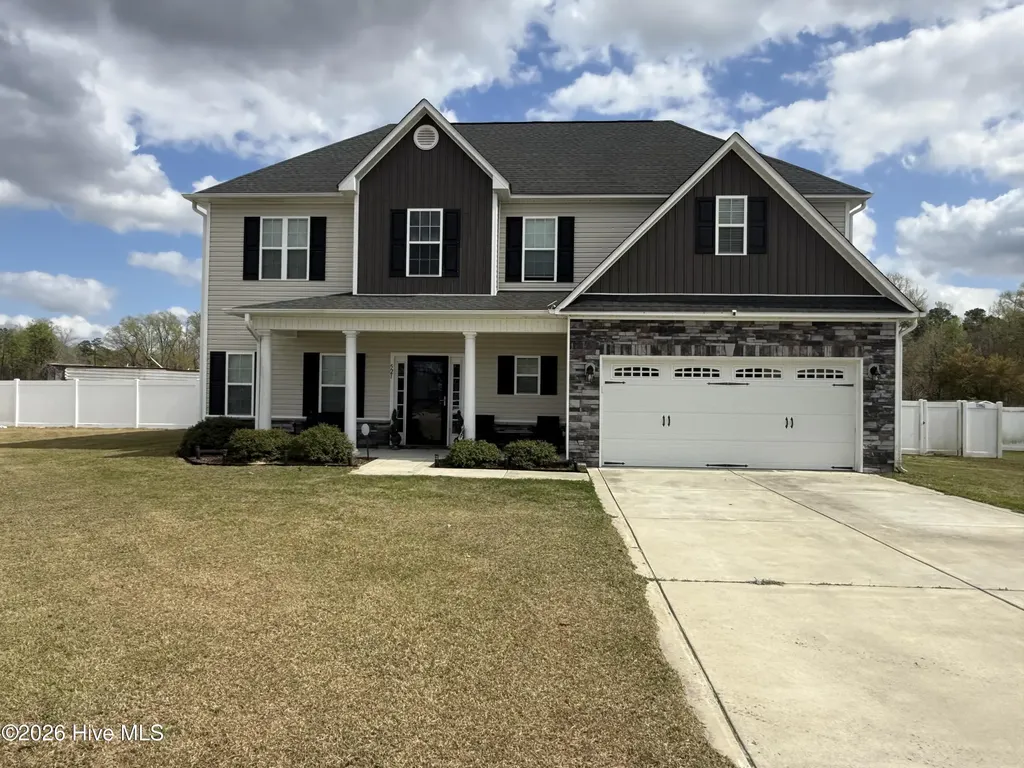 521 Flip Flop Lane Grimesland NC 27837