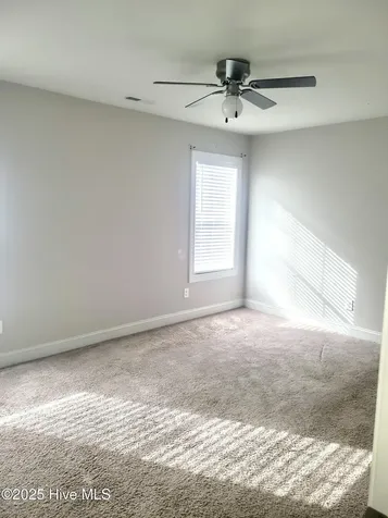 521 Flip Flop Lane Grimesland NC 27837