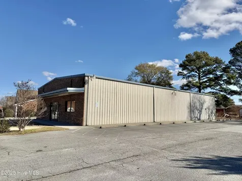 505 Hackney Avenue Washington NC 27889
