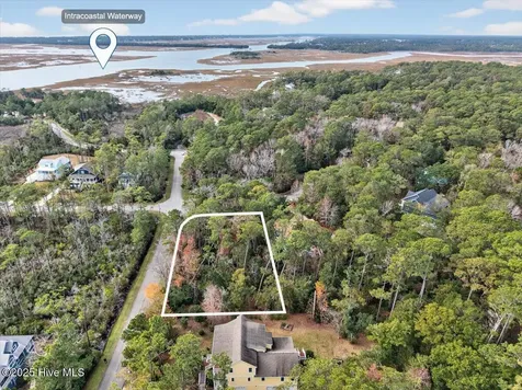 Lot 50 Carolina Bay Court Southport NC 28461