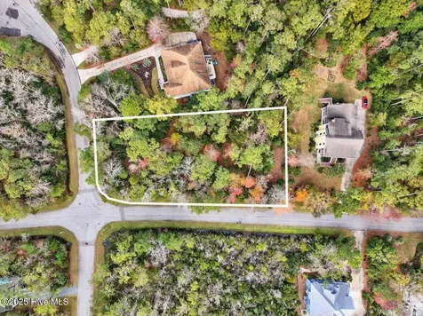 Lot 50 Carolina Bay Court Southport NC 28461