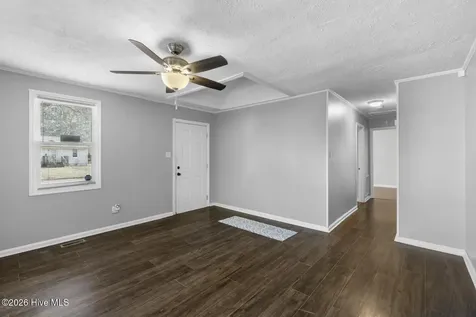 121 Bryan Street Jacksonville NC 28540