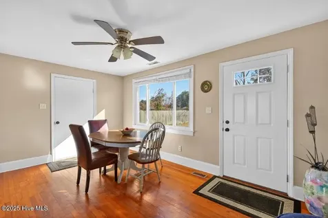 304 Madam Moores Lane New Bern NC 28562
