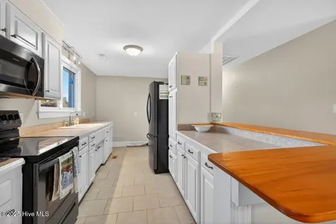 304 Madam Moores Lane New Bern NC 28562