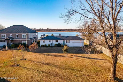 304 Madam Moores Lane New Bern NC 28562