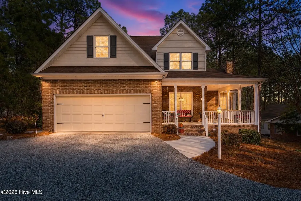 176 Simmons Drive West End NC 27376