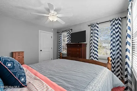 176 Simmons Drive West End NC 27376