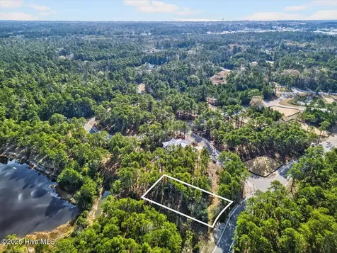 1528 St Vincent Drive SW Shallotte NC 28470