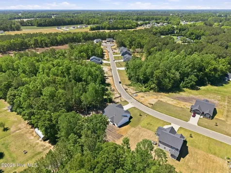 2939 Tucker Hill Drive Grimesland NC 27837