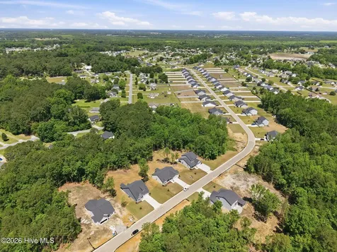 2980 Tucker Hill Drive Grimesland NC 27837