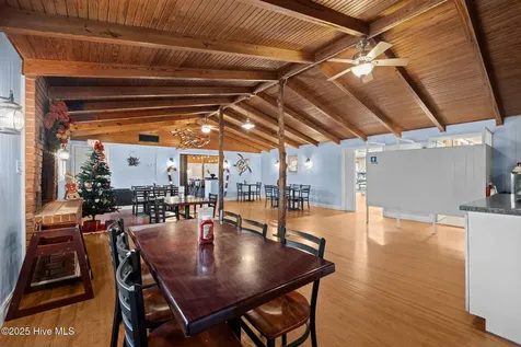 2383 Highway 58 Swansboro NC 28584