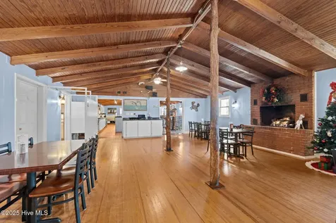 2383 Highway 58 Swansboro NC 28584