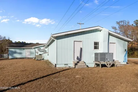 2383 Highway 58 Swansboro NC 28584