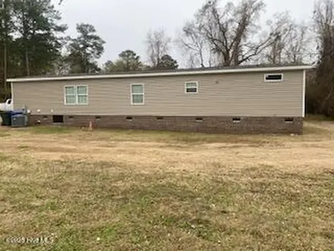 110 S 1st Street Princeville NC 27886