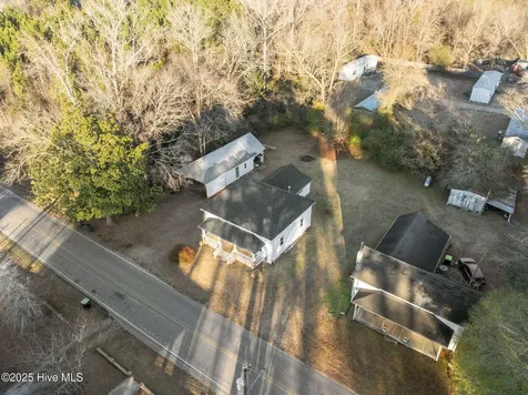 206 N Broad Street Everetts NC 27825