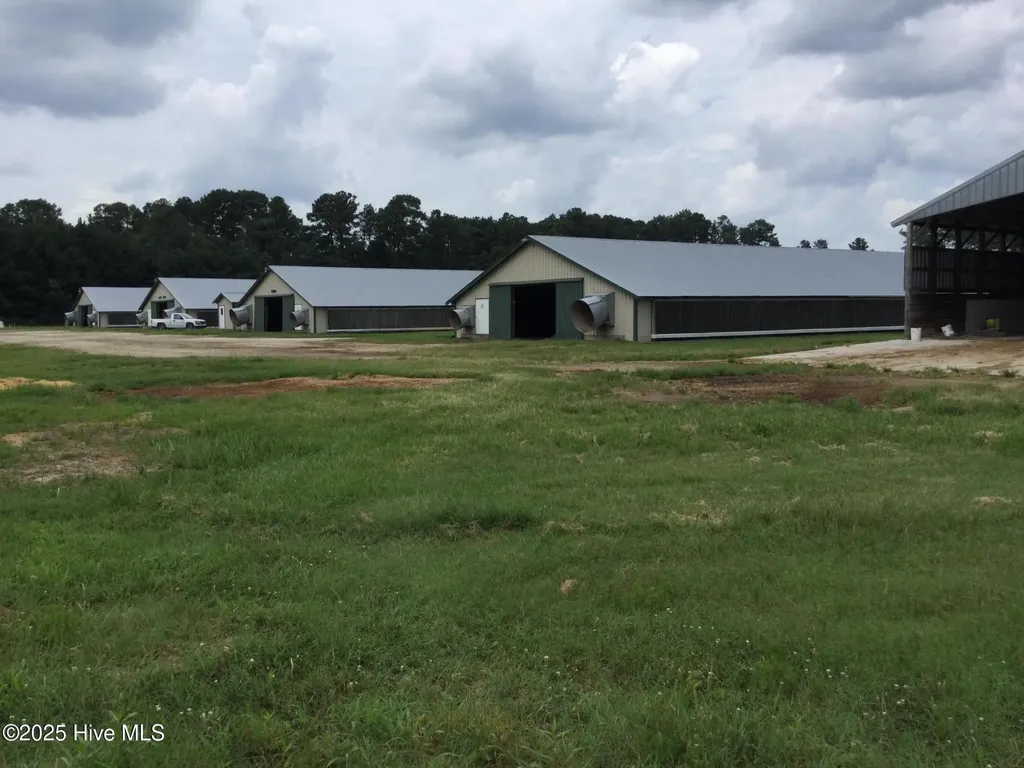 Bladenboro NC 28320