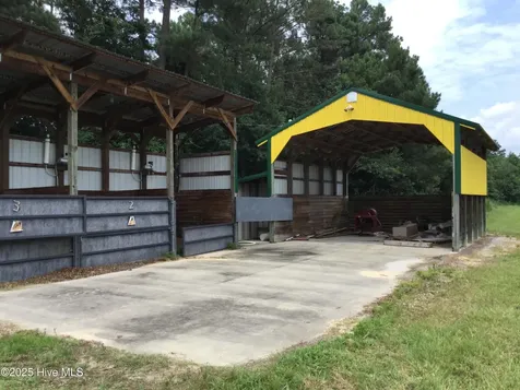 Bladenboro NC 28320