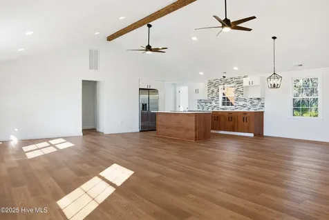 2141 Caratoke Highway Moyock NC 27958