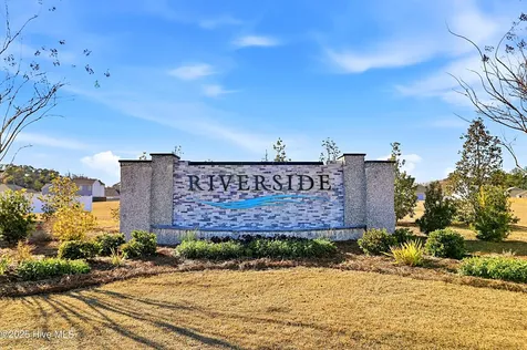 248 Tributary Circle Wilmington NC 28401