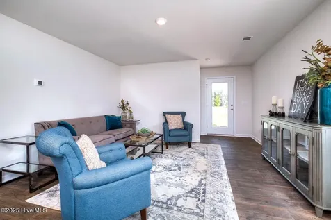 1238 Skystone Loop NE Supply NC 28462