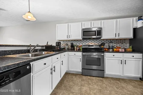 508 Cider Hill Road Jacksonville NC 28546