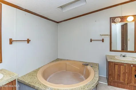 157 Watery Branch Church Road Stantonsburg NC 27883