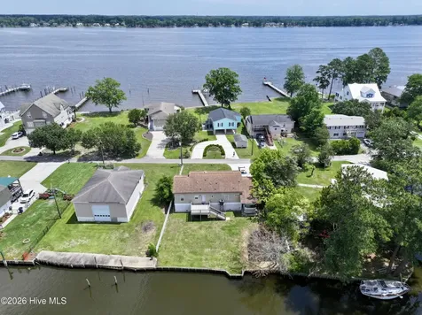 256 Forte Shores Drive Chocowinity NC 27817