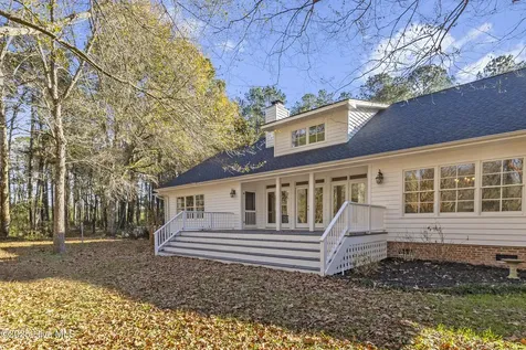 4472 Croomsbridge Road Burgaw NC 28425