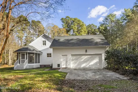 4472 Croomsbridge Road Burgaw NC 28425