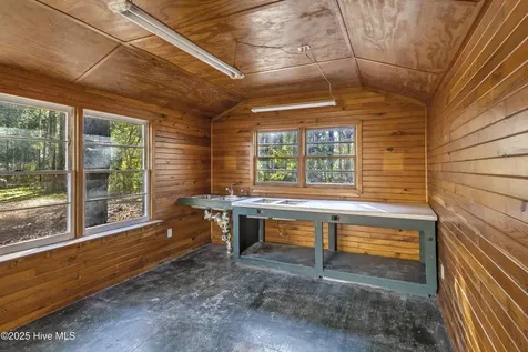 4472 Croomsbridge Road Burgaw NC 28425