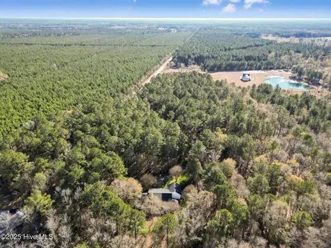 4472 Croomsbridge Road Burgaw NC 28425