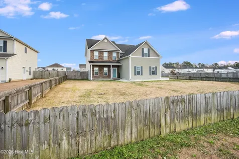 302 Esquire Drive Richlands NC 28574