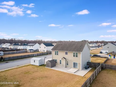 302 Esquire Drive Richlands NC 28574