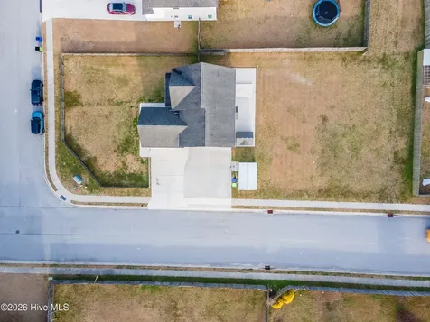 302 Esquire Drive Richlands NC 28574