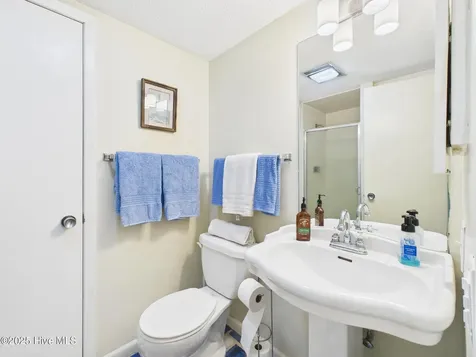 250 Sugar Gum Lane Pinehurst NC 28374