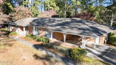 12421 Appin Road Laurinburg NC 28352