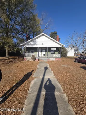 1102 Dickinson Avenue Greenville NC 27834