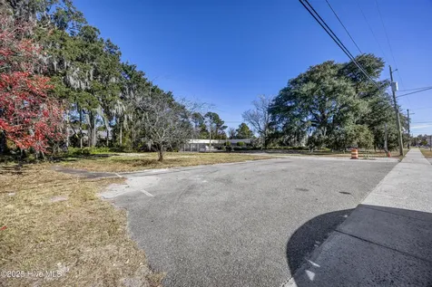 4213 Princess Place Drive Wilmington NC 28405