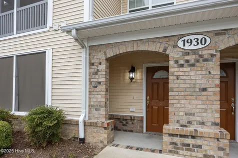1930 Tara Court Greenville NC 27858