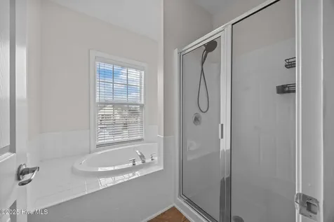 1930 Tara Court Greenville NC 27858